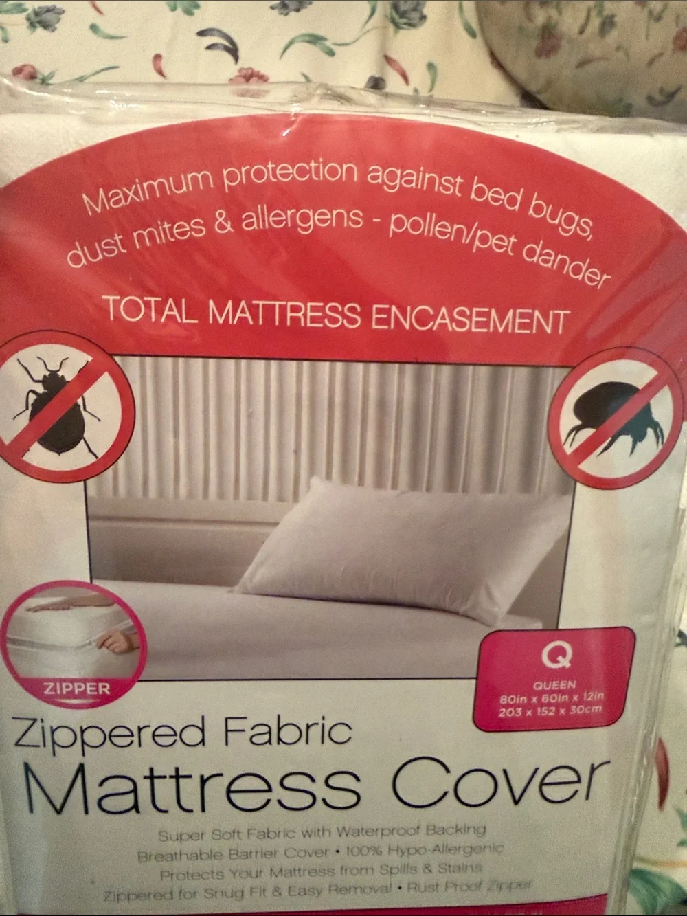 Zippered Fabric Mattress Cover - White (Queen)